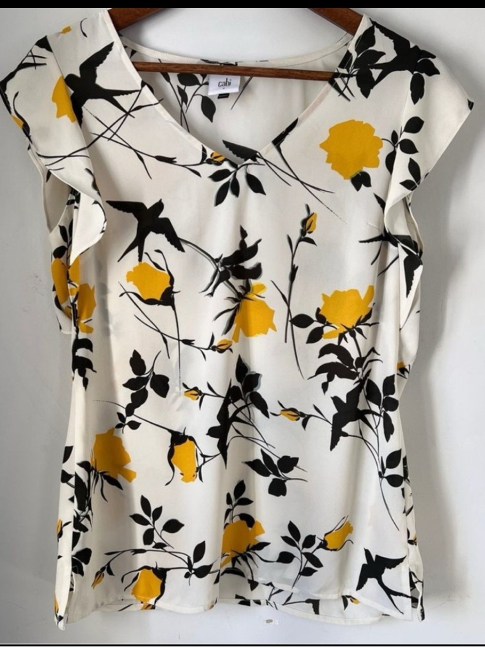 Cabi Women's Cream Floral Ruffle Sleeve Top - Yellow & Black Print